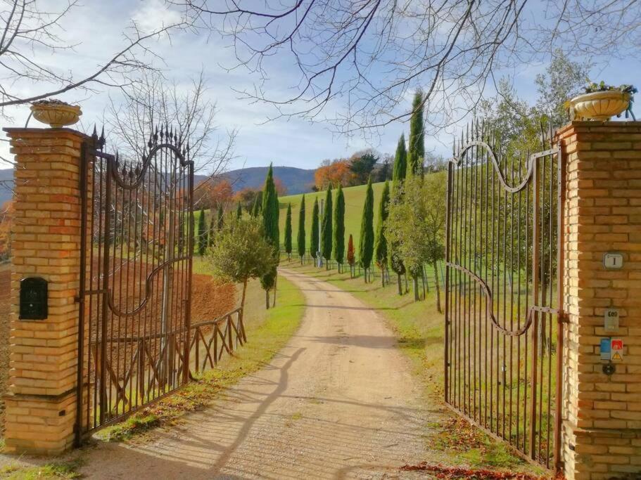 Casale Rosso Villa Castel San Felice Eksteriør billede