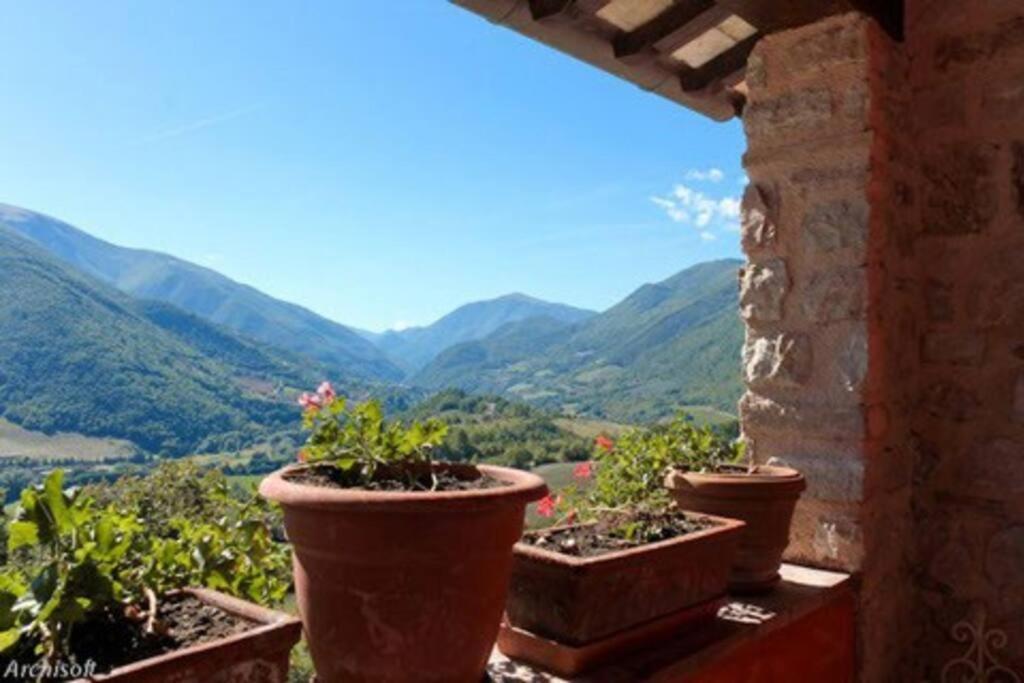 Casale Rosso Villa Castel San Felice Eksteriør billede
