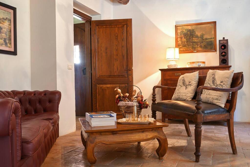 Casale Rosso Villa Castel San Felice Eksteriør billede